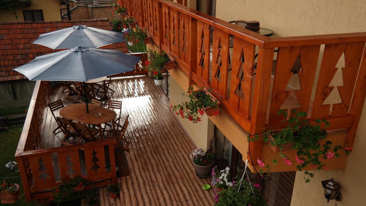 Готель Casa Mon Reve Бран Екстер'єр фото